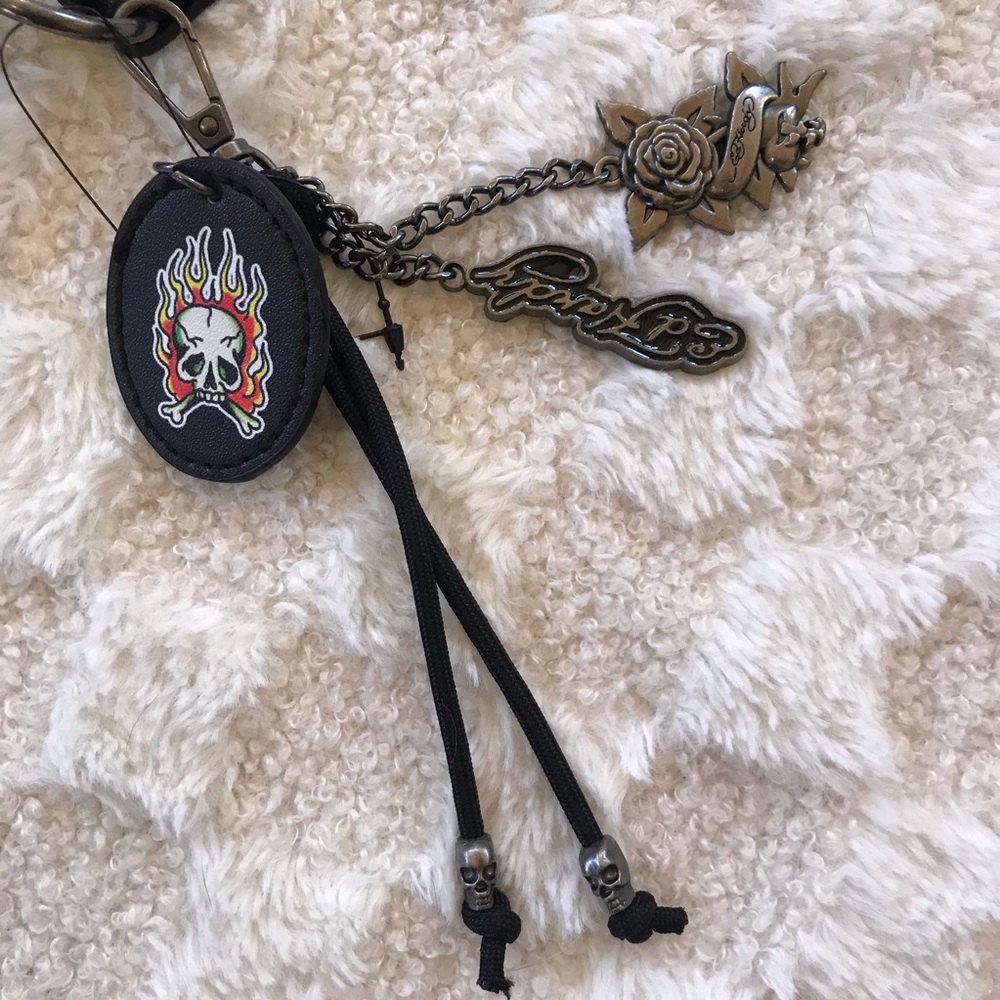 Ed Hardy NWOT Horse Themed Rhinestone With Charms Shoulder Bag - Picture 6 of 12